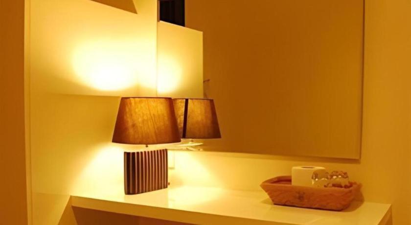 Hotel White House Asoke Sukhumvit 18 Bangkok Zewnętrze zdjęcie